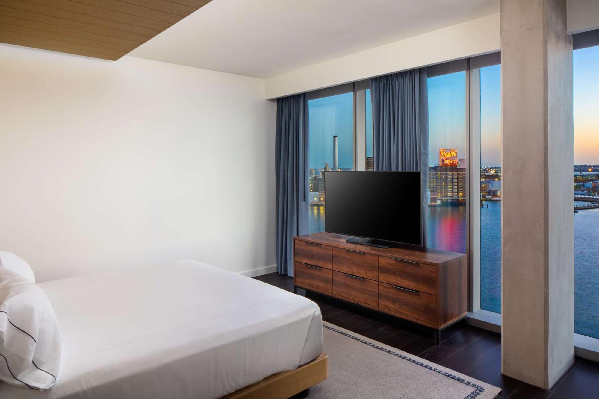 Canopy By Hilton Harbor Point - Newly Built Hotel