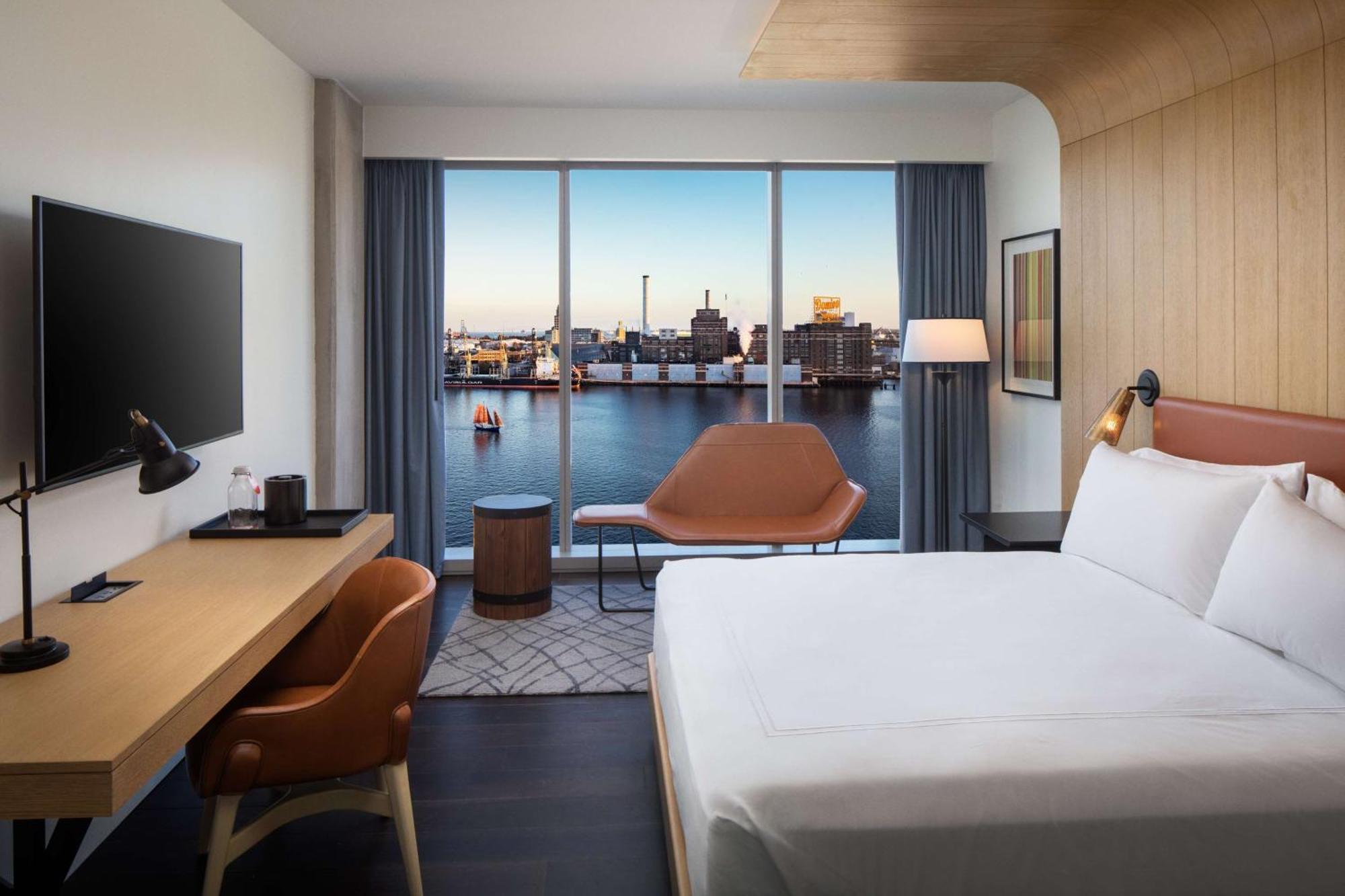 Canopy By Hilton Harbor Point - Newly Built Hotel